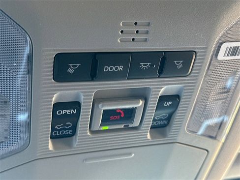 New 2025 Toyota RAV4 XLE image 29