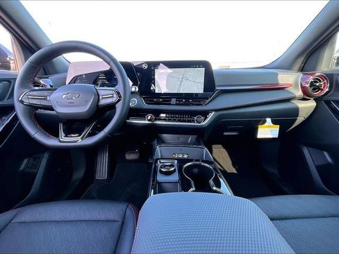 New 2026 Chevrolet Equinox RS FWD image 10