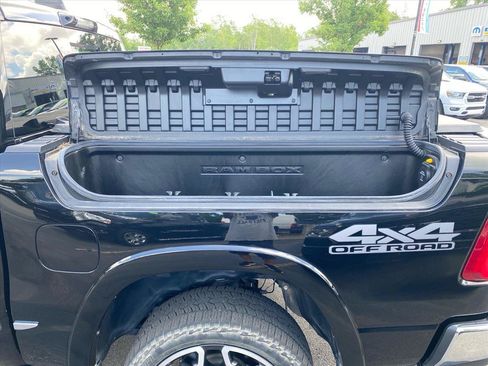 Used 2025 RAM 1500 Limited AWD/4WD image 24