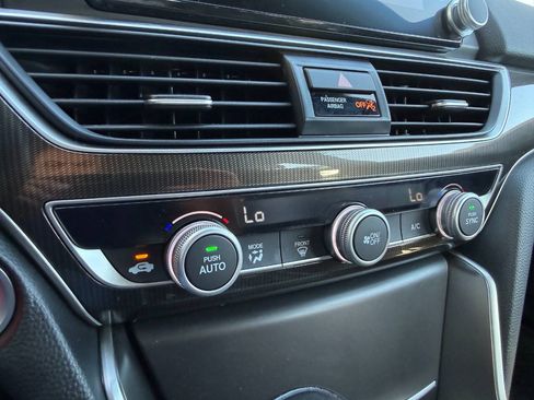 Used 2019 Honda Accord Sport image 39