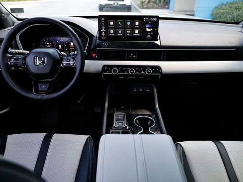 Used 2026 Honda Passport TrailSport Elite image 32