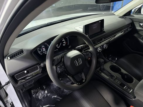 Used 2023 Honda Civic LX image 13