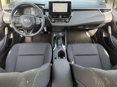 Used 2024 Toyota Corolla LE FWD image 11