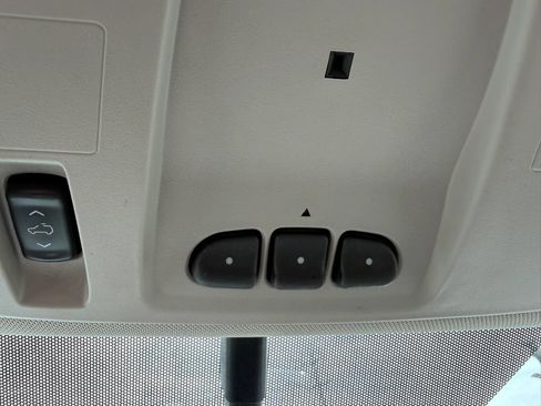 Used 2017 Buick Enclave Leather AWD/4WD image 57