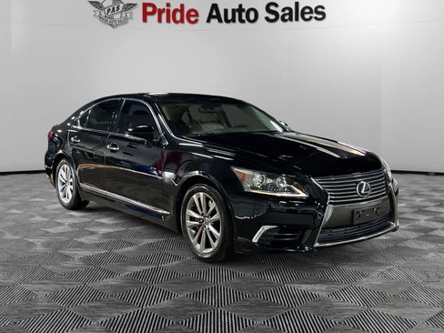 Used 2014 Lexus LS 460 AWD w/ Comfort Package image 3