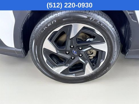 Used 2024 Subaru Crosstrek 2.5i Limited w/ Crosstrek Mirror Package AWD/4WD image 39