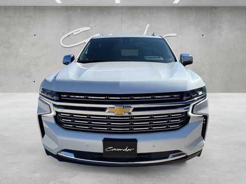 Used 2023 Chevrolet Suburban Premier AWD/4WD image 18