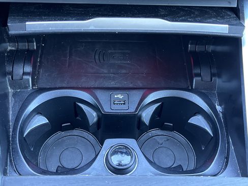 Used 2024 BMW 330i Sedan image 7