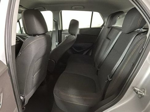 Used 2017 Chevrolet Trax LS FWD image 26
