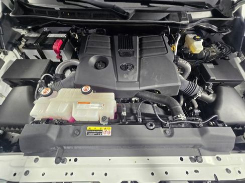 Used 2022 Toyota Tundra SR5 RWD image 13