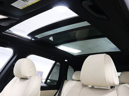 Used 2021 BMW X5 sDrive40i w/ Premium Package RWD image 38