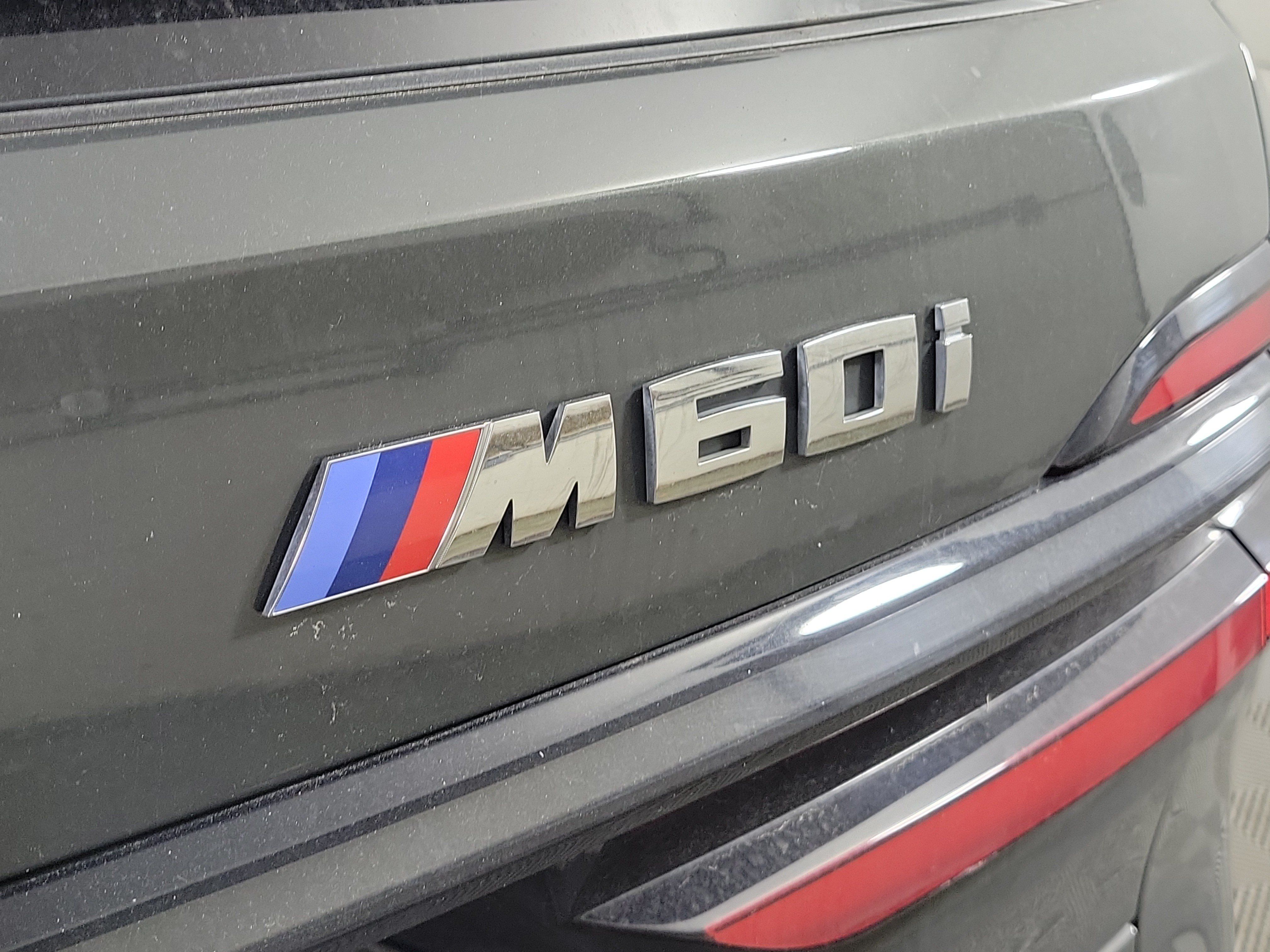 Used 2025 BMW X7 M60i AWD/4WD image 8