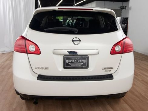 Used 2013 Nissan Rogue S w/ Special Edition Pkg AWD/4WD image 4