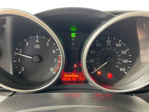 Used 2010 MAZDA MAZDA3 i Touring FWD image 5