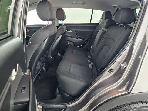 Used 2011 Kia Sportage LX w/ Convenience Pkg image 16