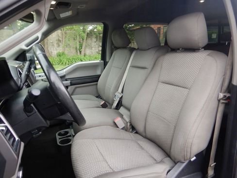 Used 2015 Ford F150 XLT w/ Equipment Group 302A Luxury AWD/4WD image 14