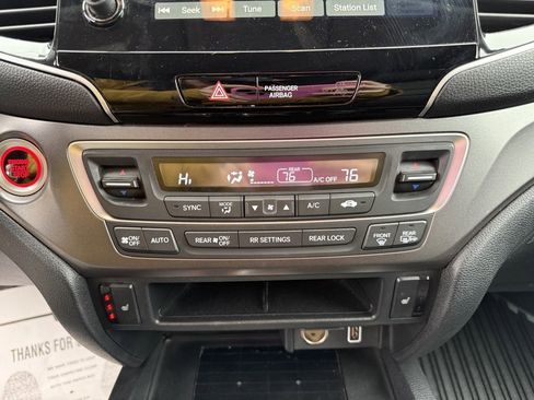 Used 2022 Honda Pilot Special Edition image 24