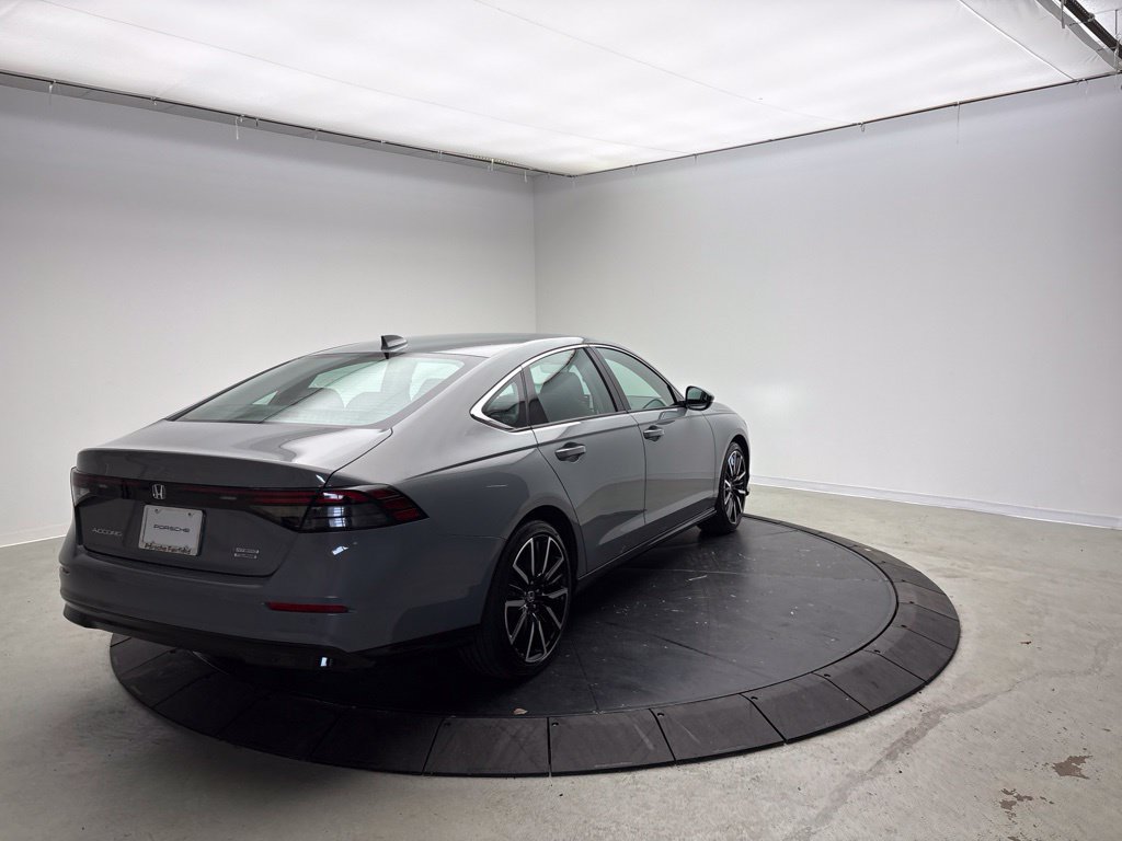Used 2026 Honda Accord Touring image 7