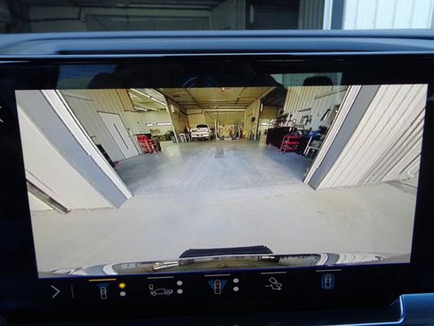 Used 2024 Chevrolet Silverado 2500 LT w/ Texas Edition image 85