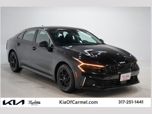 Used 2025 Kia K5 LXS image 1