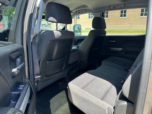 Used 2015 Chevrolet Silverado 2500 LT w/ LT Convenience Package AWD/4WD image 9