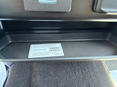 Used 2021 Ford F150 XLT AWD/4WD image 26