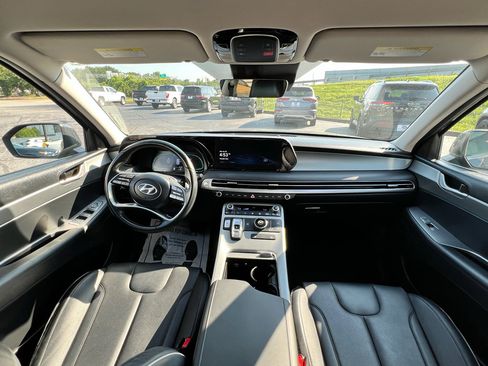 Used 2023 Hyundai Palisade SEL FWD image 17