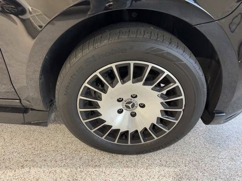 Used 2020 Mercedes-Benz Metris Passenger image 25