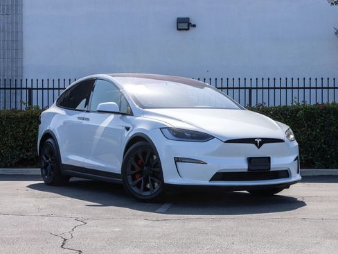 Used 2023 Tesla Model X Plaid AWD/4WD image 17