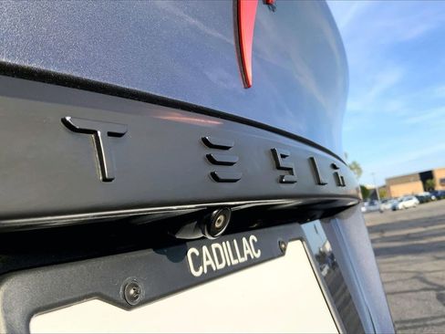Used 2020 Tesla Model X Long Range image 30