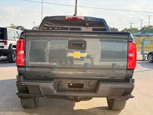 Used 2019 Chevrolet Colorado LT w/ LT Convenience Package RWD image 4