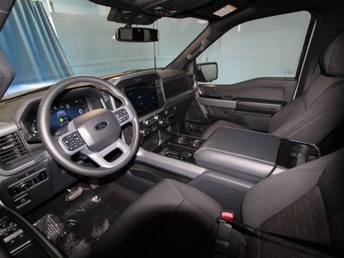 New 2026 Ford F150 XLT AWD/4WD image 2