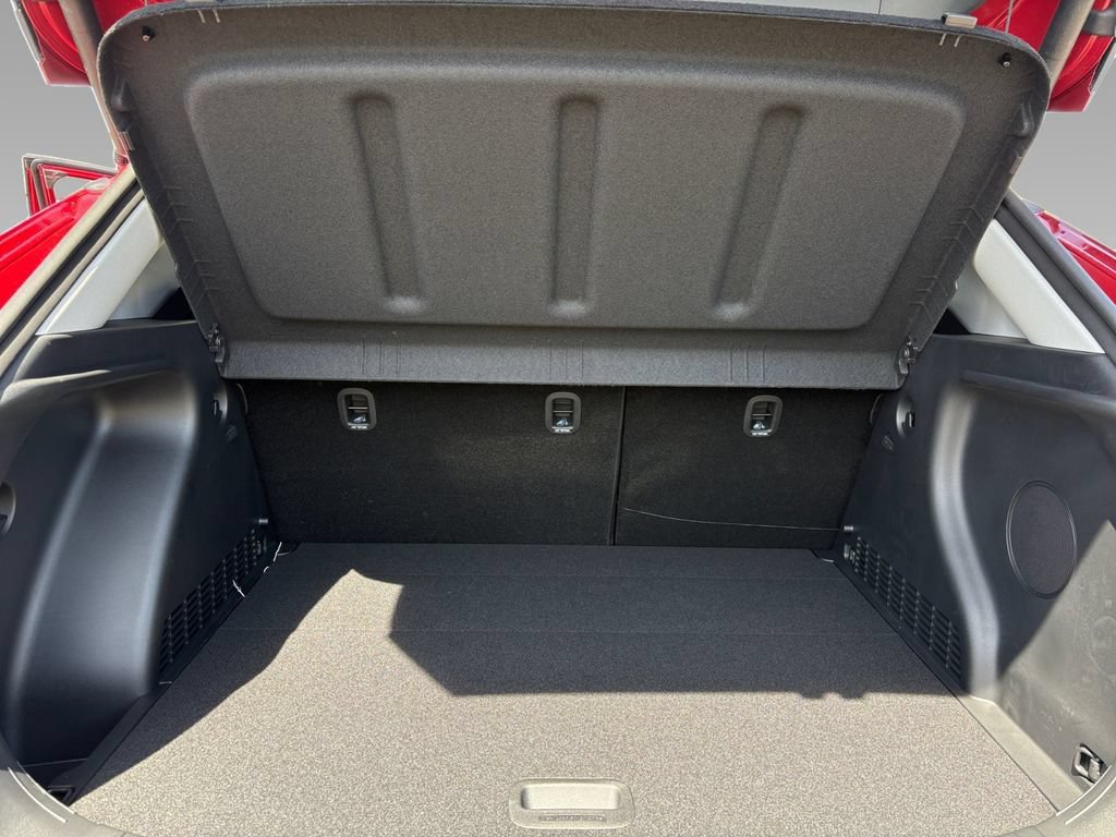 New 2026 Hyundai Kona Limited FWD image 24