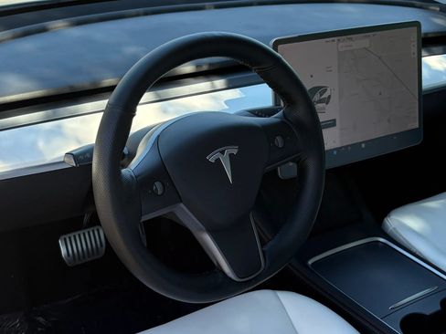 Used 2021 Tesla Model 3 Long Range AWD/4WD image 13