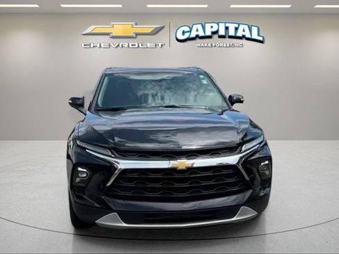 Used 2024 Chevrolet Blazer LT FWD image 8