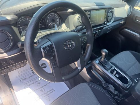 Used 2023 Toyota Tacoma TRD Sport w/ Advanced Technology Package AWD/4WD image 21