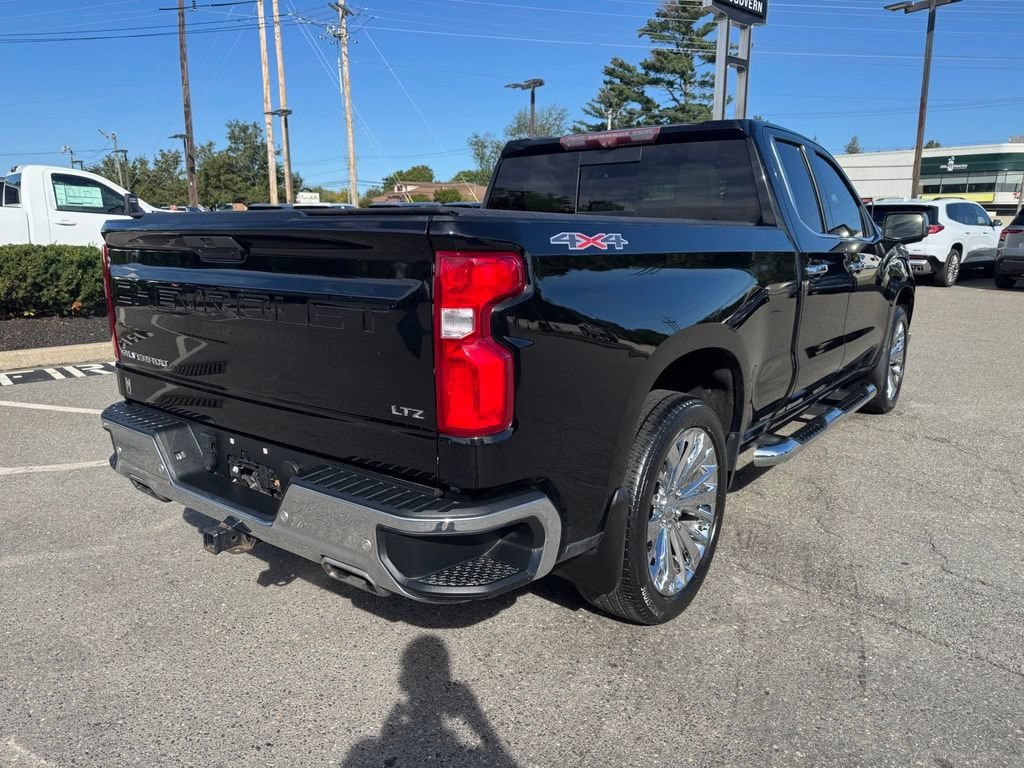 Used 2020 Chevrolet Silverado 1500 LTZ w/ LTZ Plus Package AWD/4WD image 6