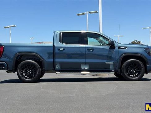 Certified 2026 GMC Sierra 1500 Elevation RWD image 3