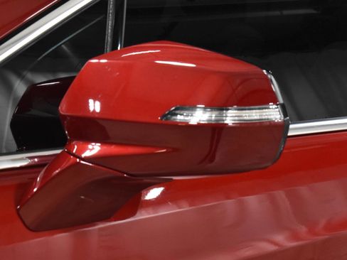 Used 2024 Cadillac XT5 Premium Luxury w/ LPO, Floor Liner Package image 37