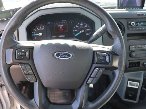 Used 2023 Ford F650 2WD Regular Cab Super Duty image 22