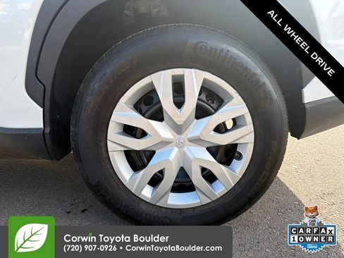 Used 2025 Toyota Corolla Cross L AWD/4WD image 31