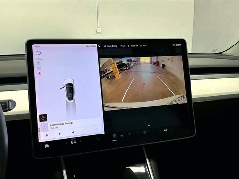 Used 2020 Tesla Model 3 Standard Range Plus image 23