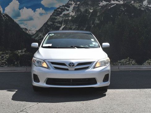 Used 2012 Toyota Corolla LE FWD image 5