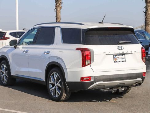 Used 2020 Hyundai Palisade SEL w/ Premium Package image 6