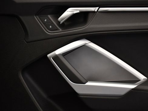 Used 2025 Audi Q3 2.0T Premium w/ Convenience Package image 47