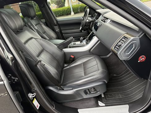 Used 2018 Land Rover Range Rover Sport HSE AWD/4WD image 44