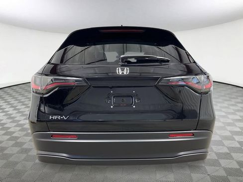 New 2026 Honda HR-V LX image 5