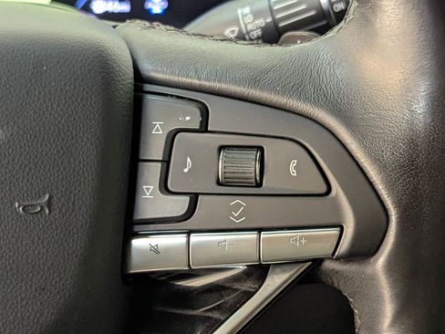 Used 2022 Cadillac Escalade Sport w/ Touring Package image 26