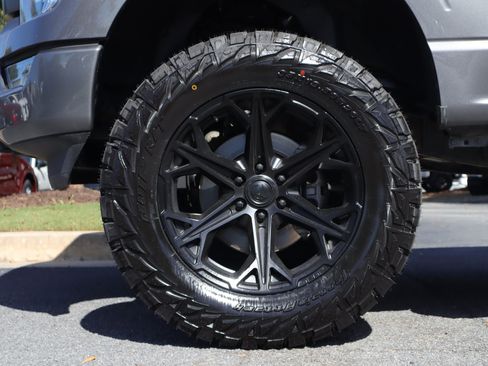 Used 2021 Ford F150 Lariat w/ Equipment Group 502A High image 9