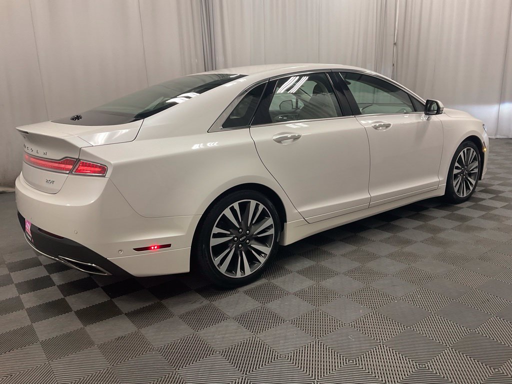Used 2019 Lincoln MKZ Reserve FWD image 39